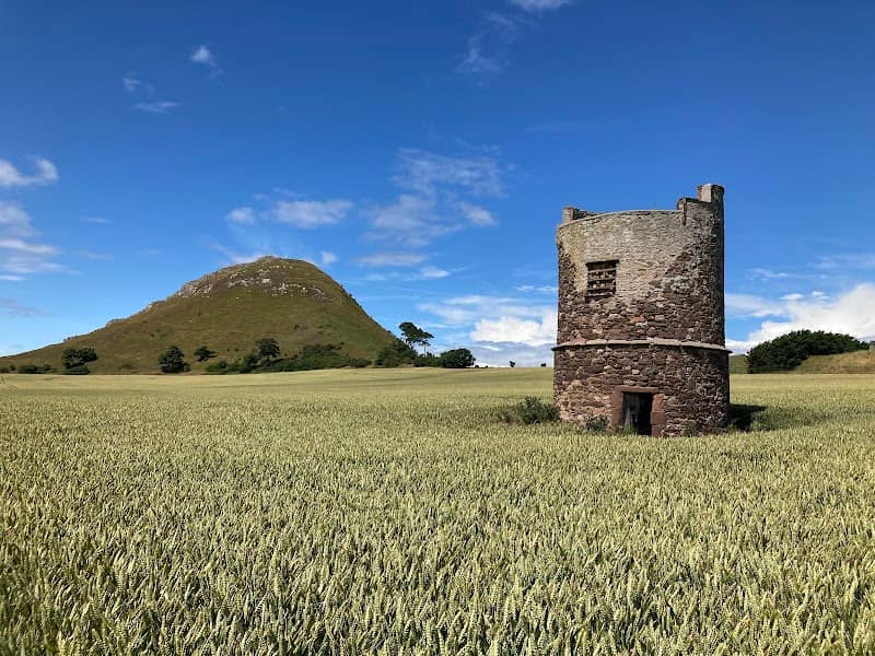 Bass Rock Farm Dovecot - Image 1