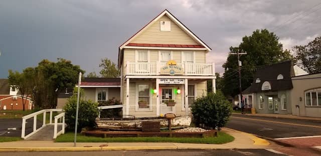 Colonial Beach Historical Society & Museum - Image 2
