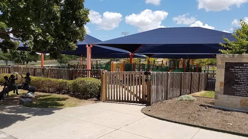 Lions Park - Image 2