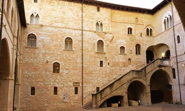 Palazzo Trinci - Image 1