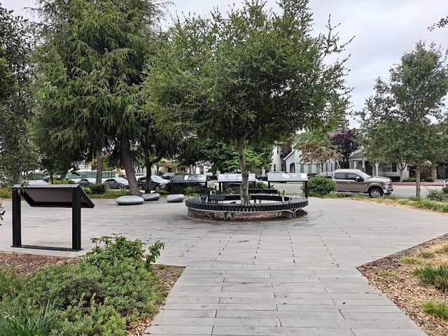 Hayward Heritage Plaza - Image 1