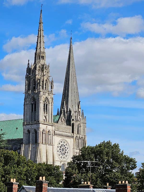 Our Lady of Chartres Cathedral - Image 2