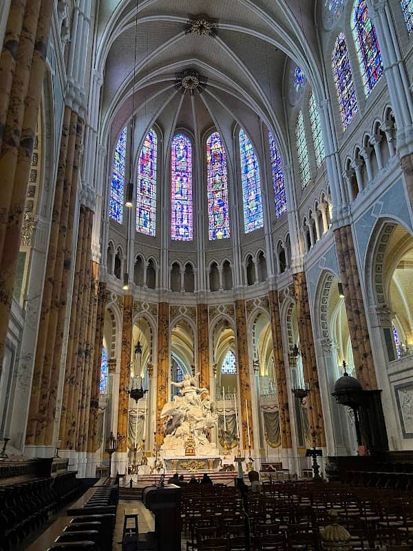 Our Lady of Chartres Cathedral - Image 3