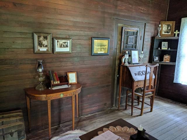 Old Choate House Museum - Image 1