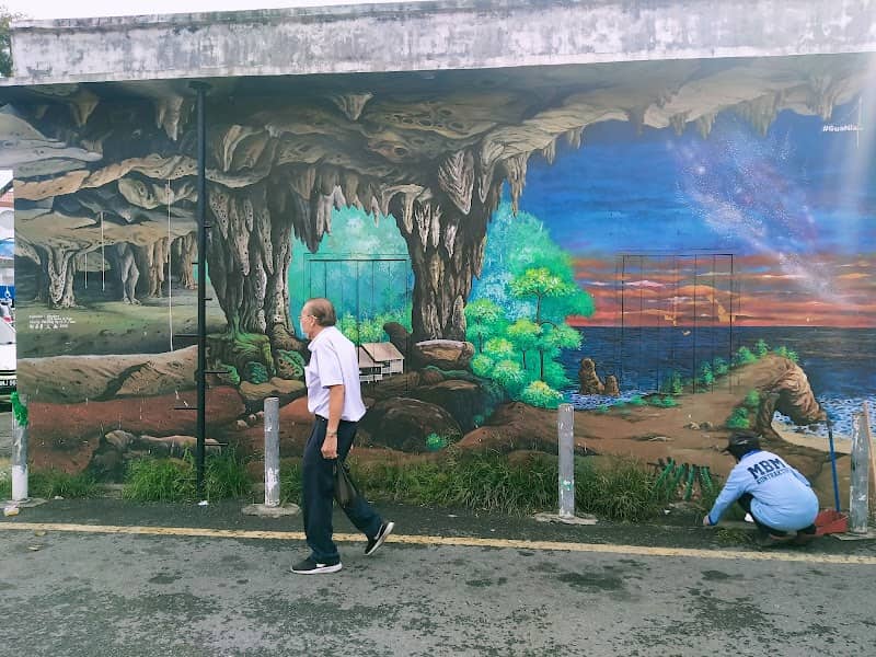 Guah Niah Street Art - Image 1