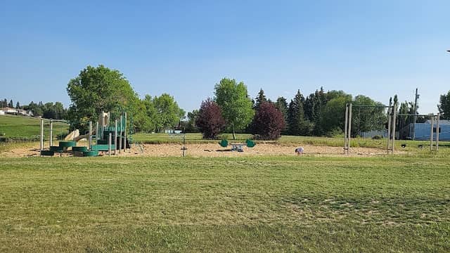 Linden park - Image 1