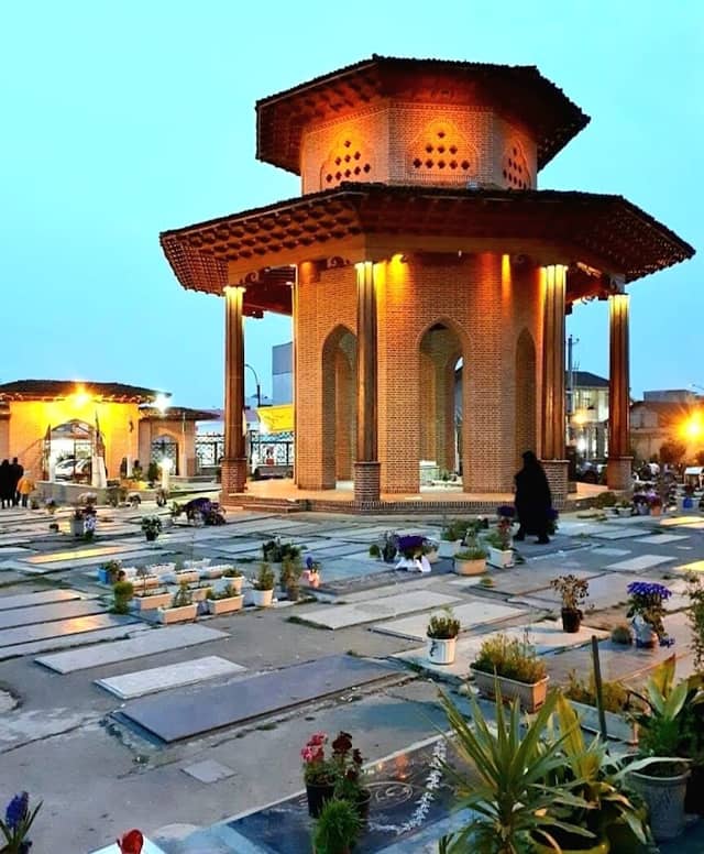 Tomb of Mirza Kuchak Khan - Image 1