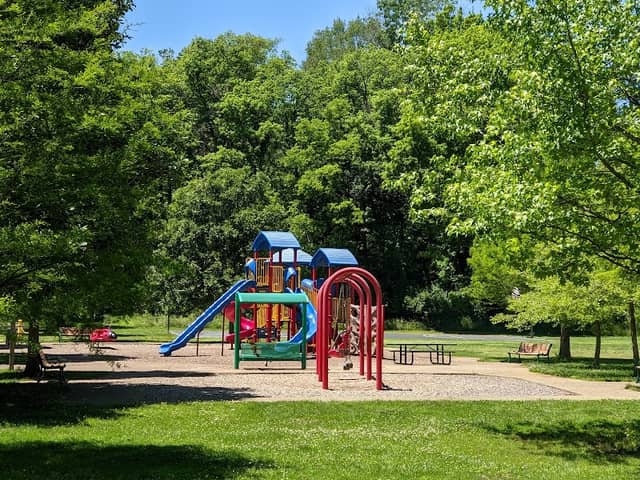 Sherwood Oaks Park - Image 1