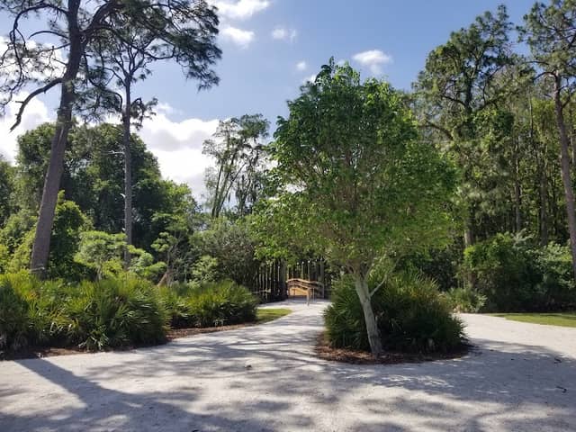 Enterprise Dog Park - Image 1