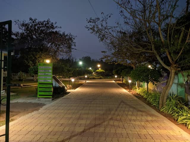 Joggers' Park - Image 1