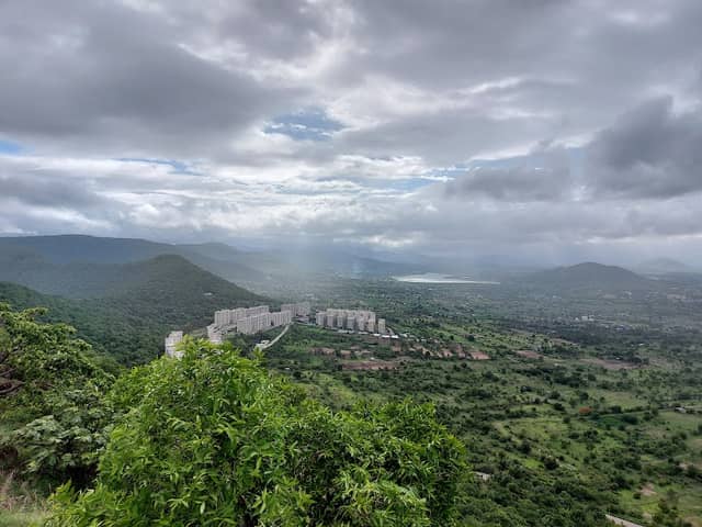 Sulki, Nere - Image 1