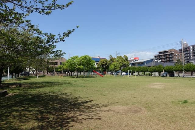 Sekinoue Park - Image 1