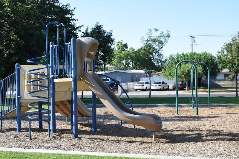 Albany Park - Image 2
