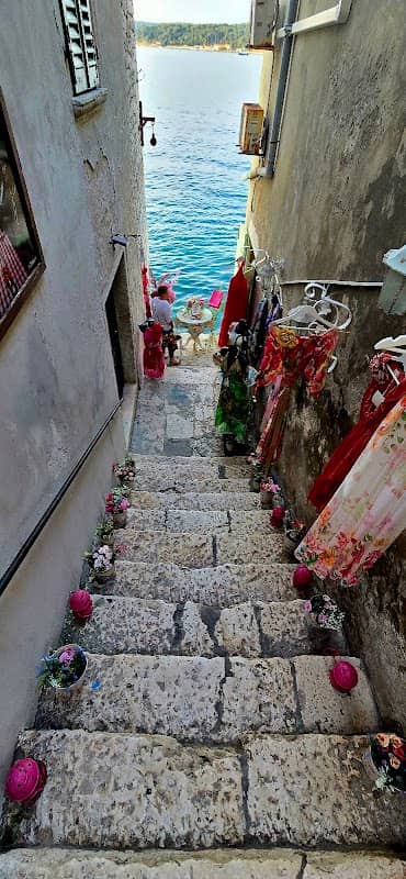 Sea viewpoint - Image 1