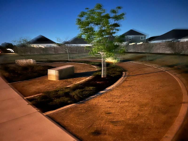Quartz Park Benches - Image 2