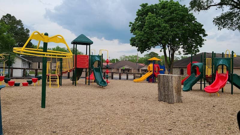 Myers Park - Image 1