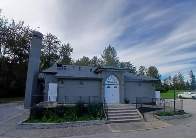 Slave Lake Muslim Society Mosque - Image 1