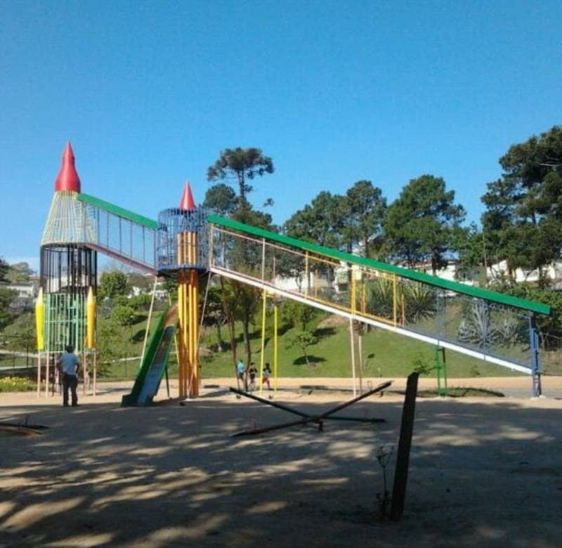Parque Regional da Criança Palhaço Estremilique - Image 1
