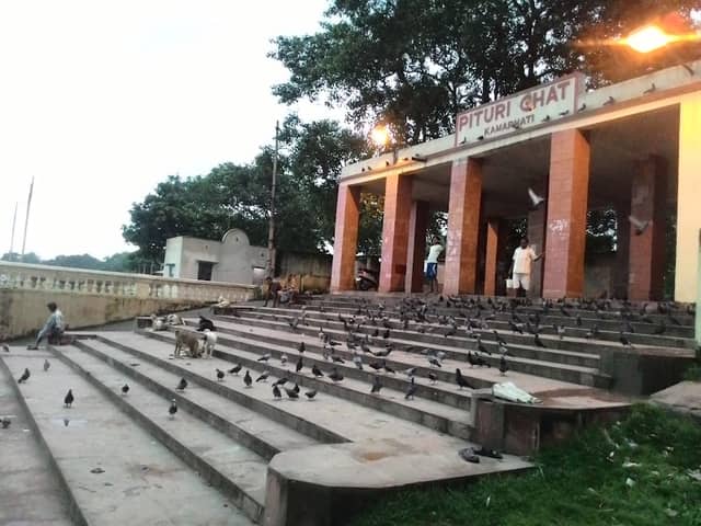 Kamarhati Pituri Ghat - Image 1