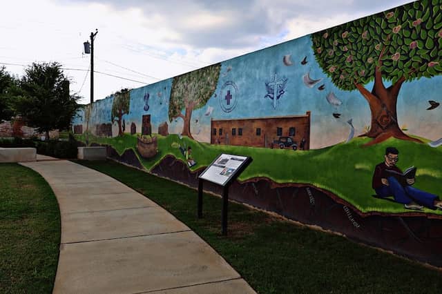 Glymph Memorial Garden - Image 1