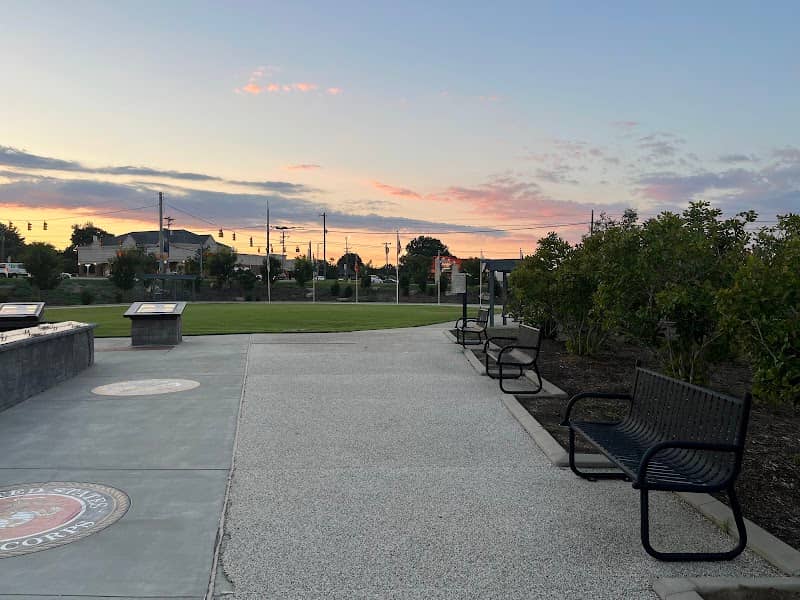 Veterans Park - Image 2