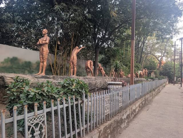 Surya Namaskar Statues - Image 2