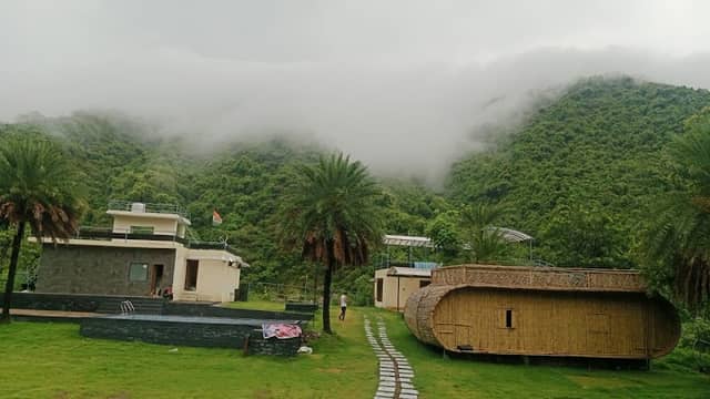 MB River Resorts - Image 1
