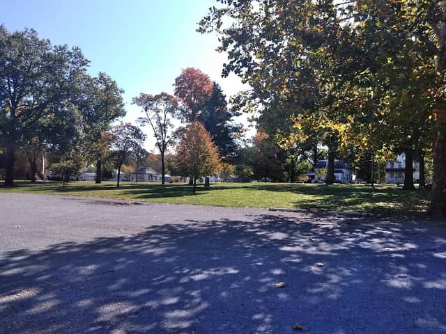 Sumner Park - Image 1