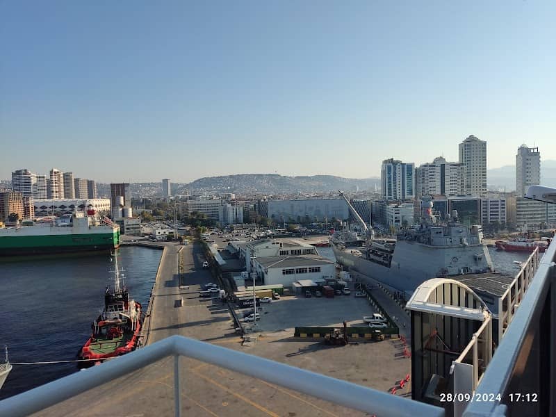 Izmir Cruise Pirs - Image 3