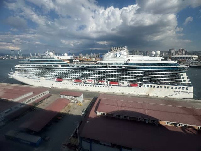 Izmir Cruise Pirs - Image 1