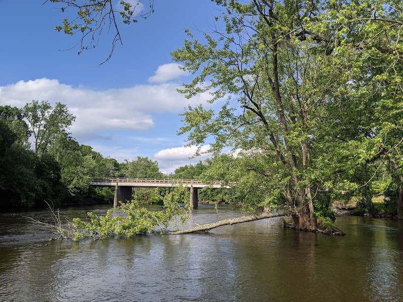 Hunters Orchard Park - Image 1