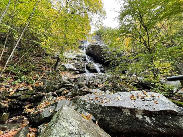 Apple Orchard Falls Trailhead - Image 1