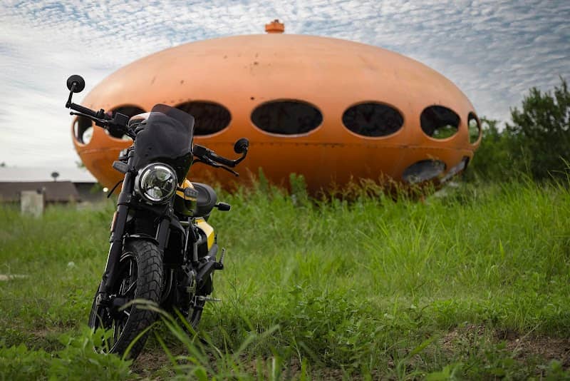 Futuro House - Image 1
