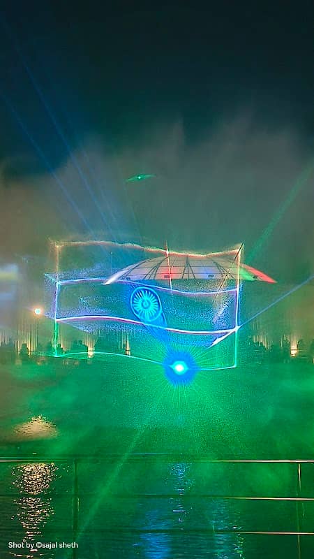 Laser show - Image 2