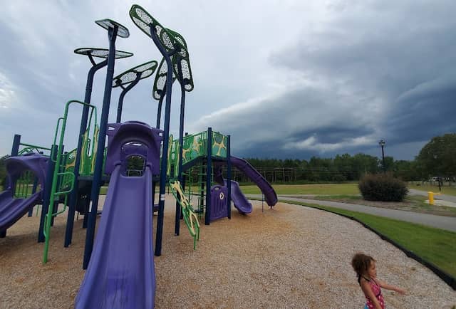 Town Of Linden Little River Community Park & Splashpad May 1-Sept 30 M-S 10-7 Sun 2-7 - Image 1