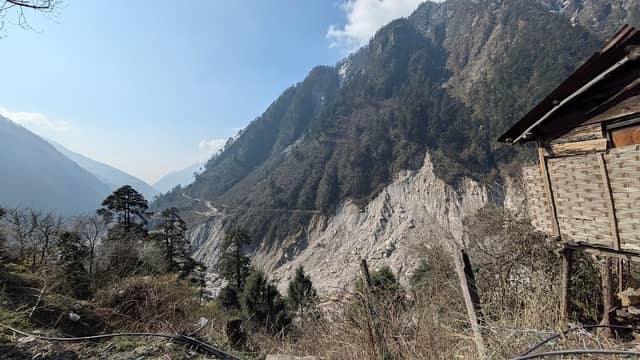 Lamo Angdong View Point - Image 1