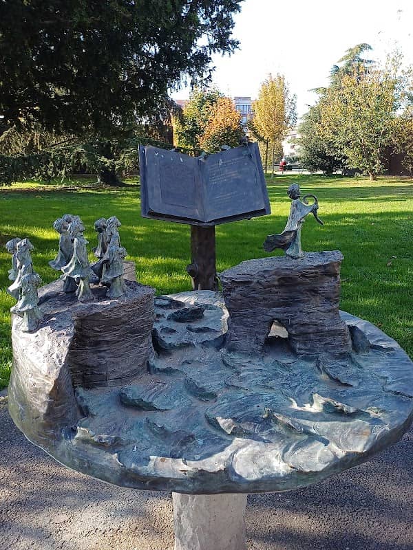 Parc de la Légende - Image 1