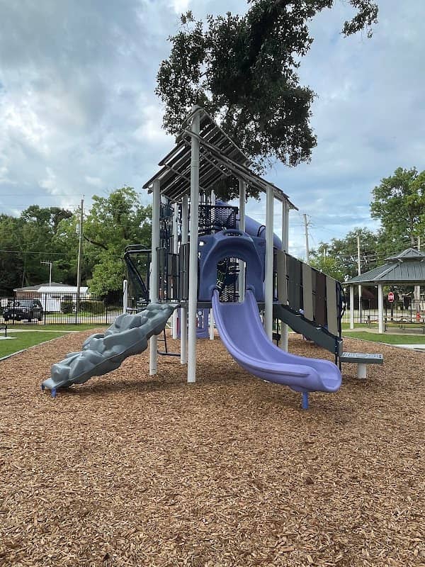 Centennial Park - Image 1