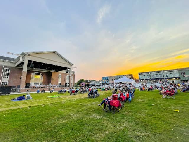 Festival Park - Image 1