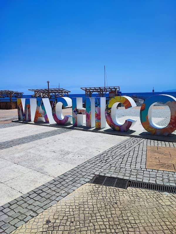 Letreiro Machico - Image 1