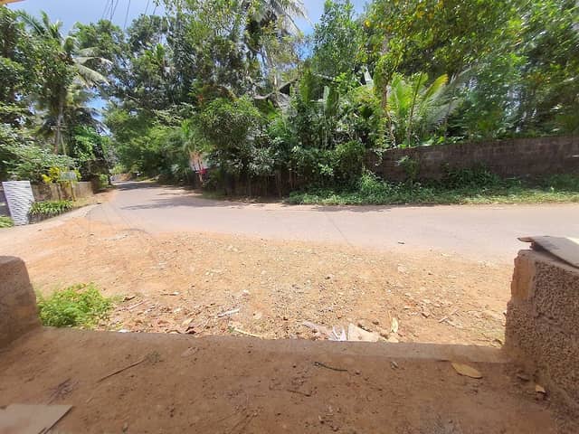 Sarathy junction - Image 1
