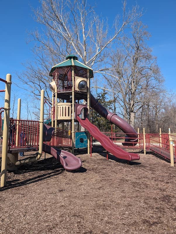 Avon Town Hall Park - Image 1