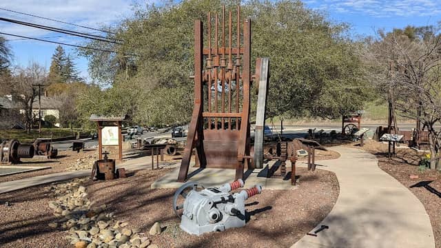 Miners' Bend Park - Image 1