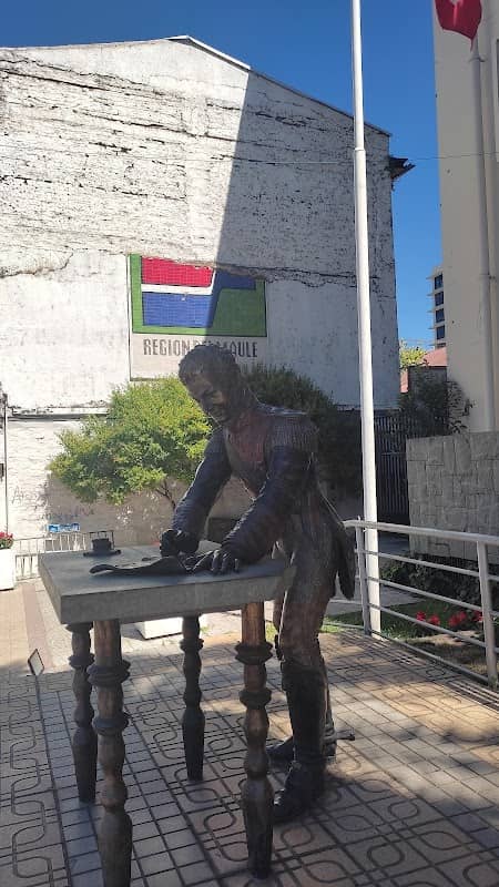 Bernardo O'Higgins monument Independence Declaration - Image 2