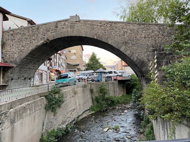 Niksar Leylekli (Serpentine) Bridges - Image 1