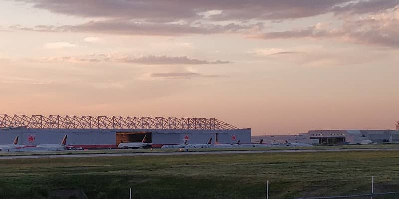 Air plane viewing dorval - Image 2