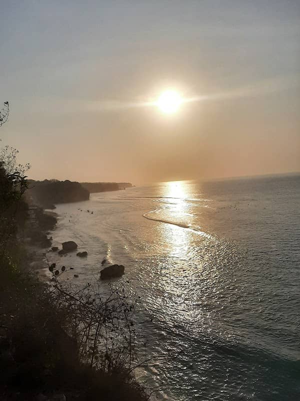 Sunset Point Pantai Cemongkak - Image 3