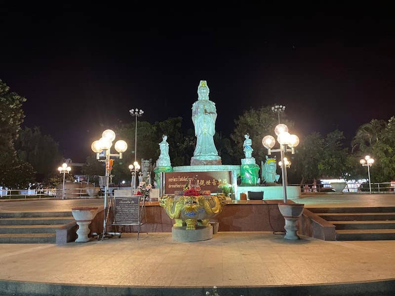 เจ้าแม่กวนอิม Guan Yin Guardian Goddess Statue - Image 2
