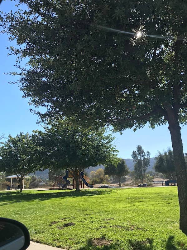 Calle Estancia Park - Image 2
