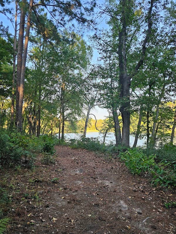 Upper Lake Park - Image 2